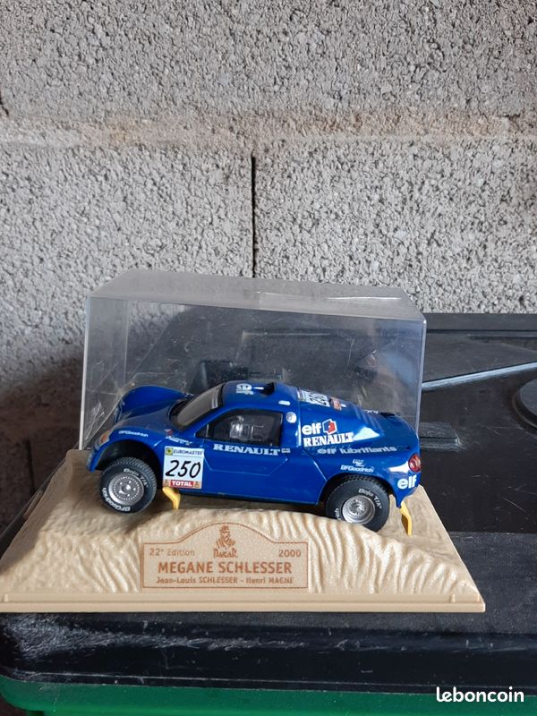 Petite voiture (image 1)
