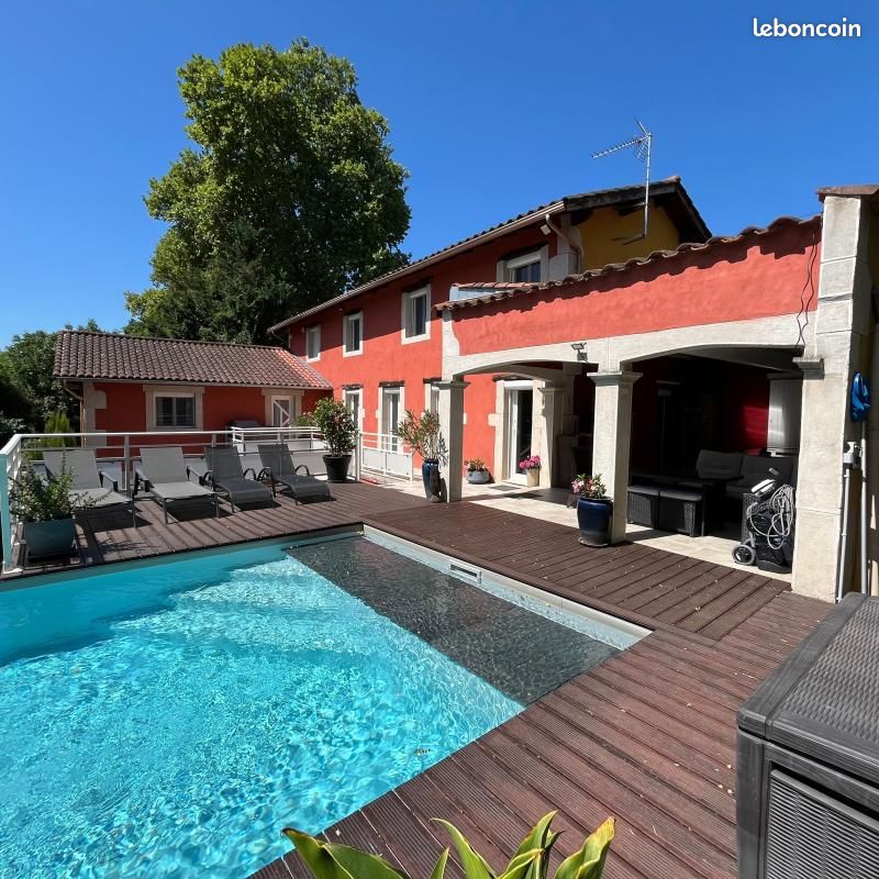 Maison 7 pièces 171 m² · à Saint-Georges-de-Reneins · 171 m² · 435 000 €