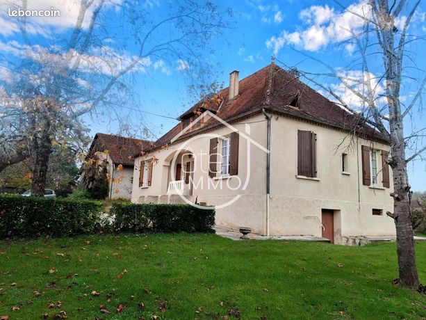 Propriété 8 pièces 193 m²