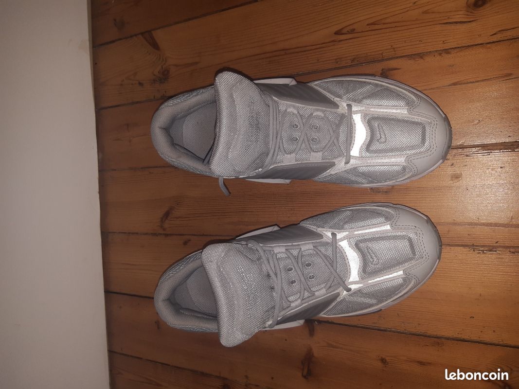 Nike chaussure (image 3)