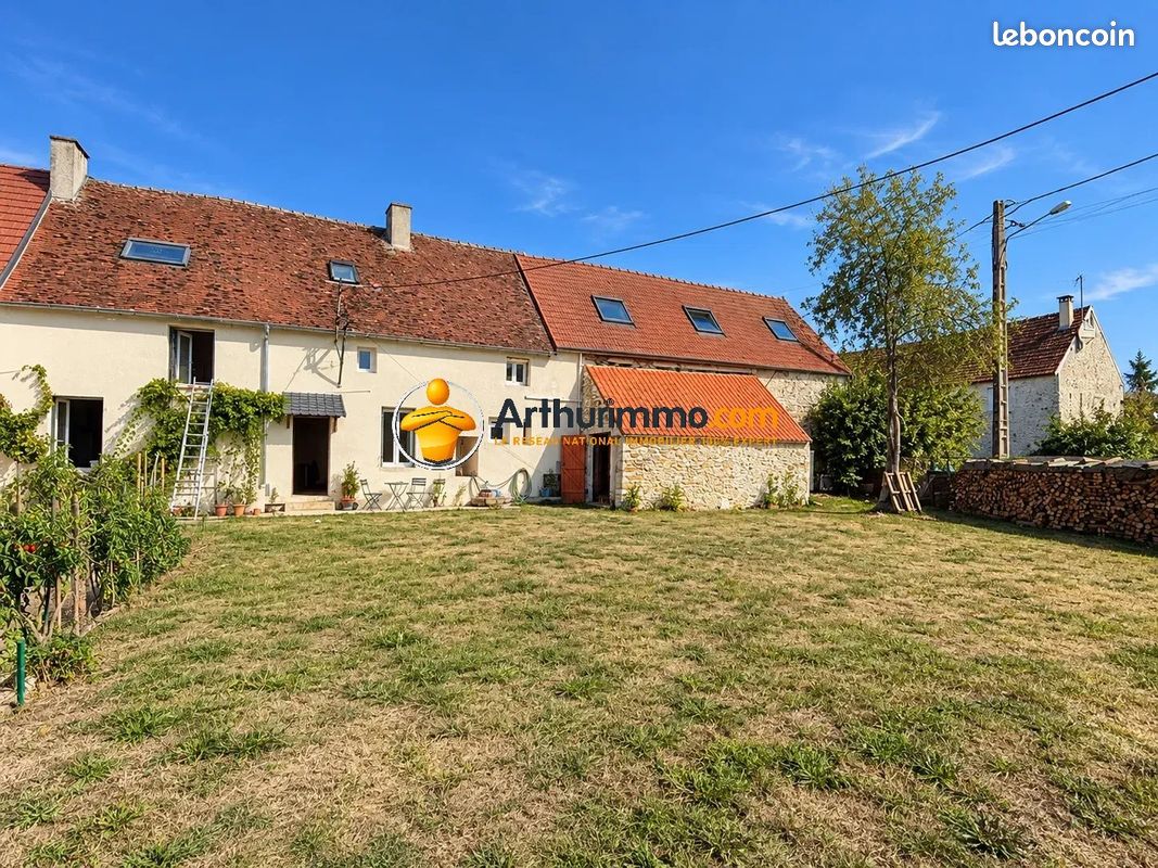 Maison 6 pièces 182 m² · à Coulommiers · 182 m² · 208 000 €