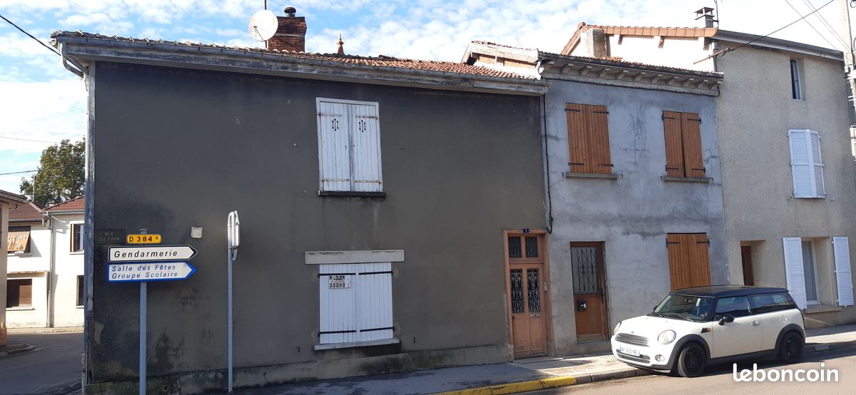 Appartement 10 pièces 300 m² · à Éclaron-Braucourt-Sainte-Livière · 300 m² · 130 000 €