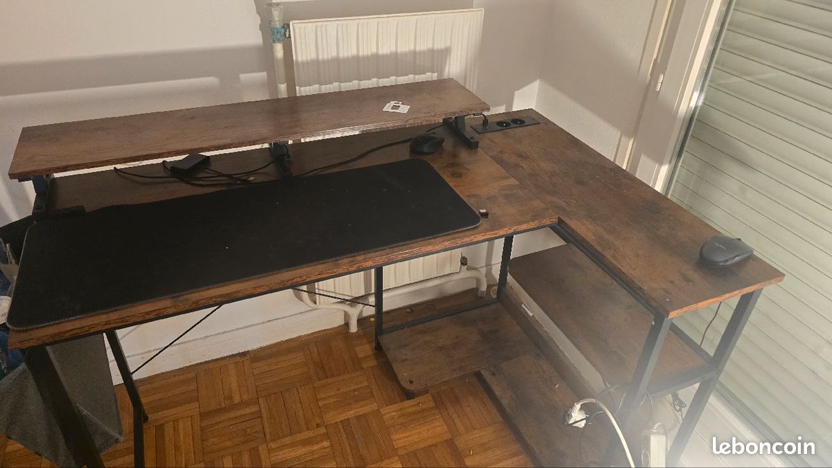 Bureau (image 3)