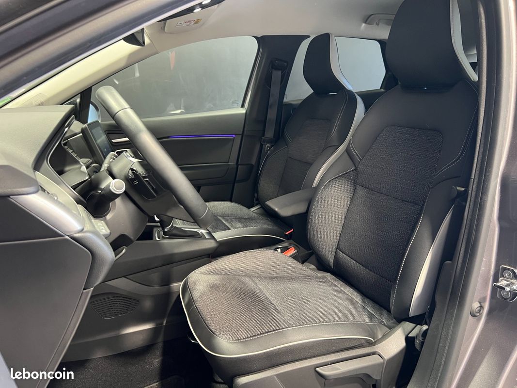 RENAULT CAPTUR 1.3 TCe 130 ch EDC Intens / 1ERE MAIN / SUIVI COMPLET RENAULT / CAMERA / CARPLAY / (image 11)