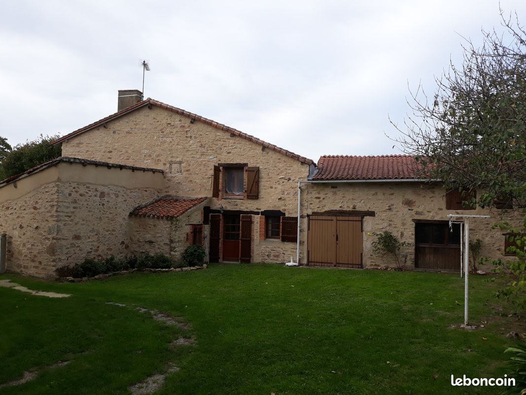 Maison 3 pièces 68 m² · à Saint-Martial-sur-Isop · 68 m² · 430 €