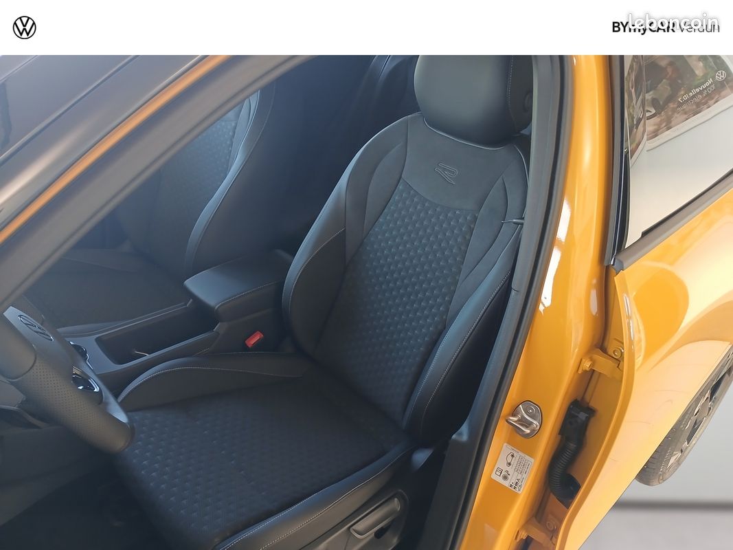 VOLKSWAGEN T-Roc 1.5 eTSI EVO2 Hybrid 150 ch DSG7 R-Line (image 10)