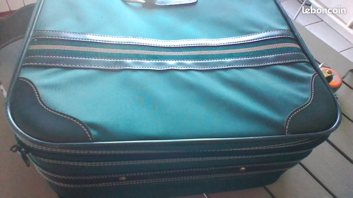 2 valises vertes en toile goldenman (image 12)