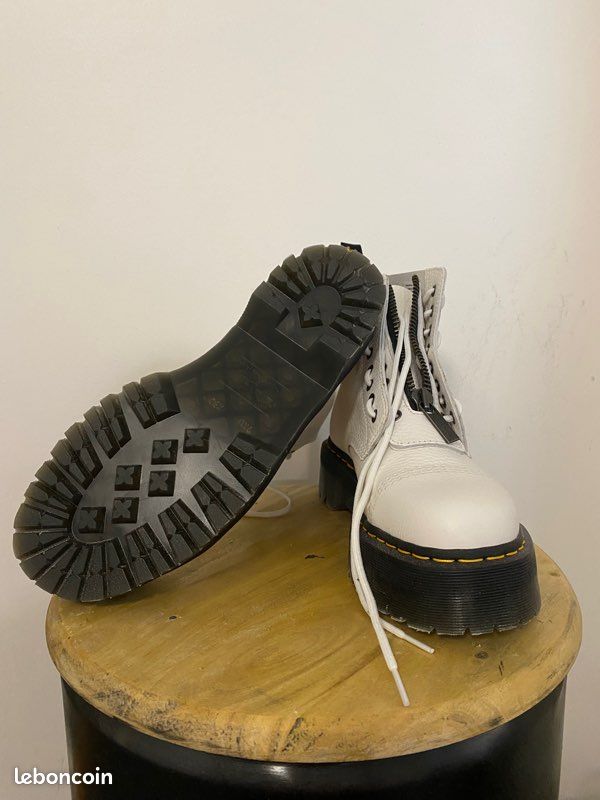 Dr.Martens sinclair blanche taille 43 (image 3)