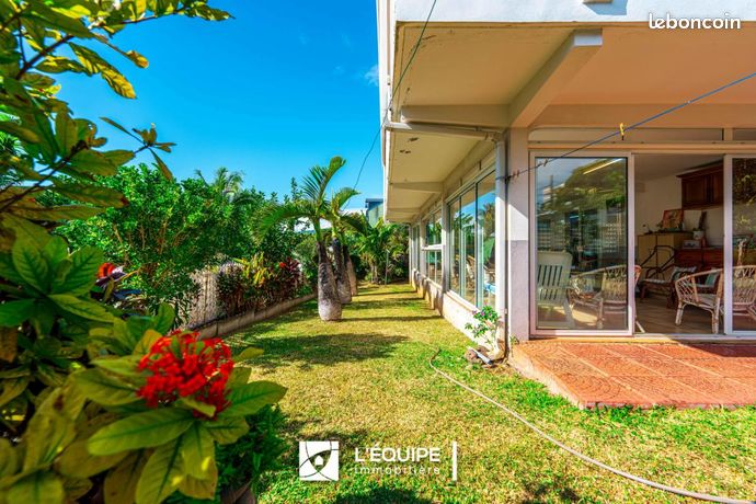 Villa 6 pièces 225 m²