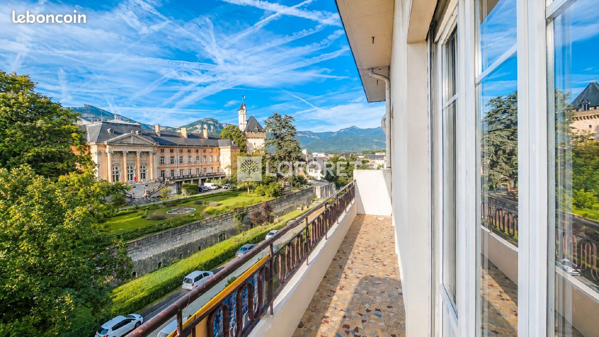 Appartement 5 pièces 119 m² · à Chambéry · 119 m² · 1 630 €/mois