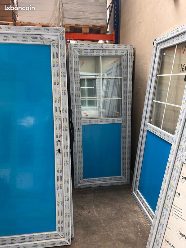 Porte Vitré Alu – 5 Disponibles – Occasion – Extérieur