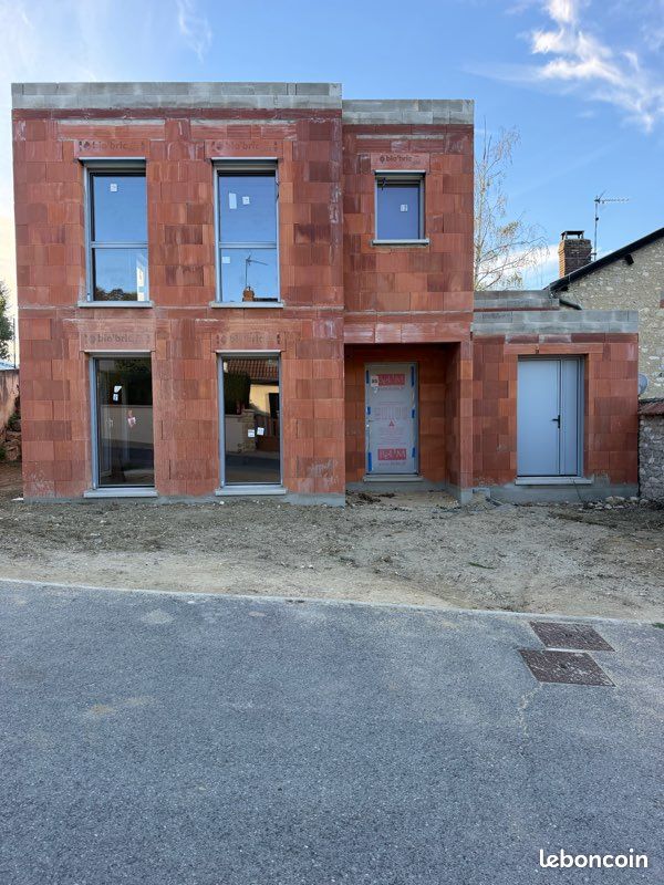 Maison 5 pièces 156 m² · à Courcelles-Sapicourt · 156 m² · 225 000 €