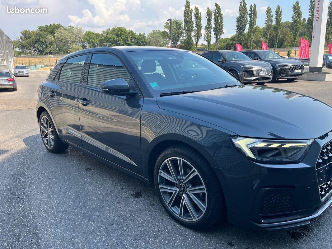 AUDI A1 Sportback 30 TFSI 110 ch S tronic 7 Advanced 2 (image 30)