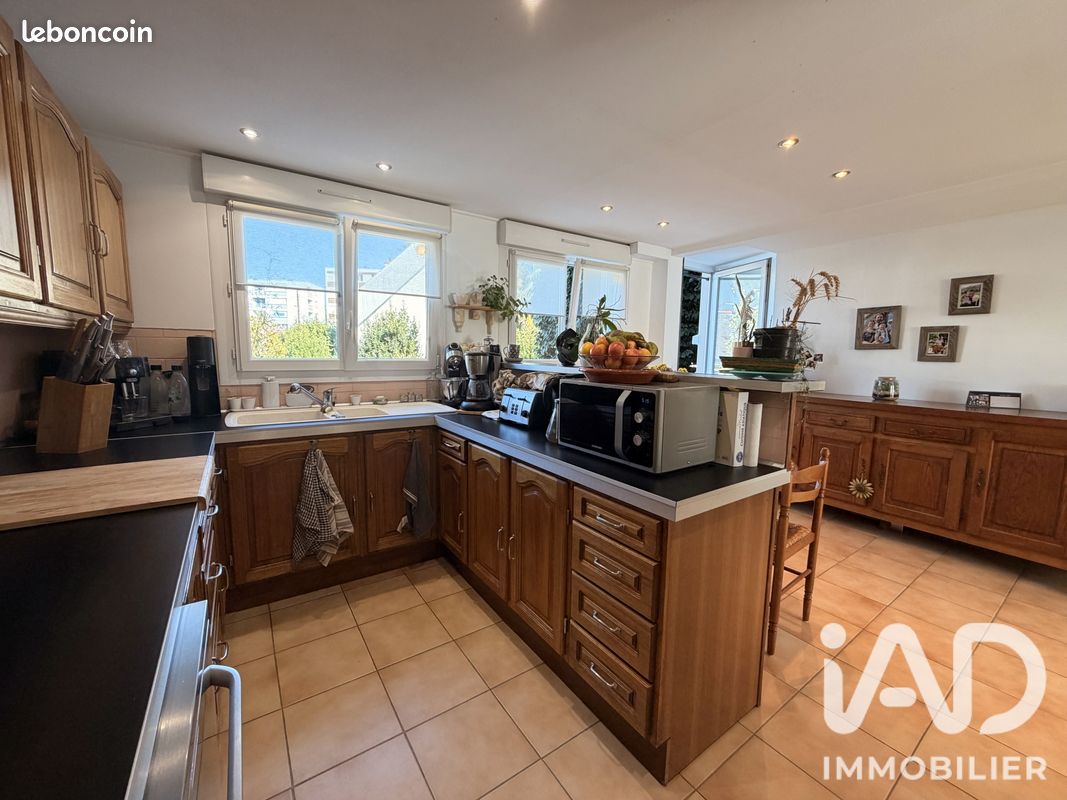 Maison 7 pièces 110 m² · à Lorient · 110 m² · 298 000 €