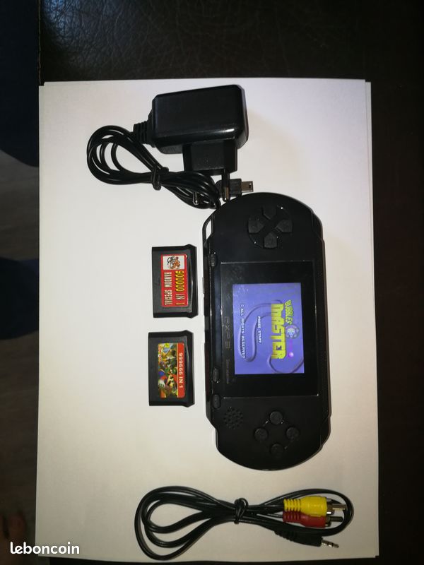 Vend Console de jeux PXP3 avec 2 jeux, chargeur et câbles (image 2)