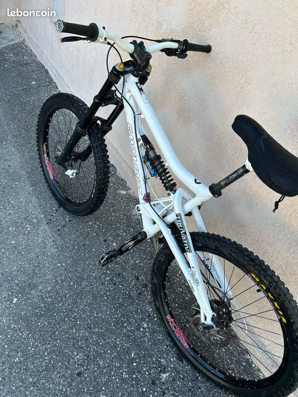 Mountain Bike Vtt Santa Cruz Occasion Cruz Bullit Vtt Descente
