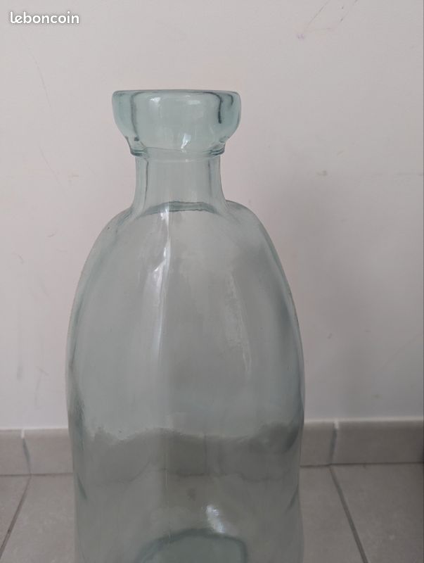 Vase en bouteille transparent (image 2)