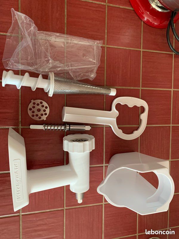 Ensemble kitchenaid hachoir et passoire à fruits et légumes neuf (image 5)