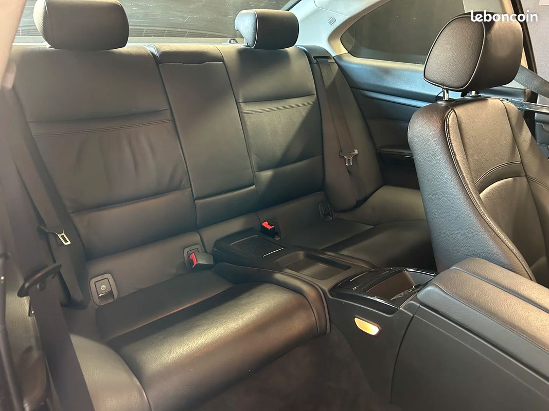 Bmw SERIE 3 E92 LUXE LCI Coupé 320d 184 cv Boîte auto / Suivi D'entretien Complet (image 13)
