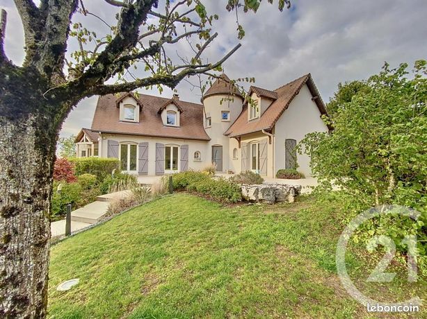Maison 7 pièces 207 m²