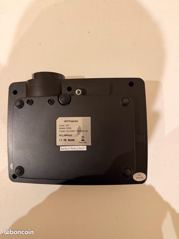 Vidéoprojecteur LED KLIPAD SD50 – Complet avec boîte – Fonctionne parfaitement (image 8)