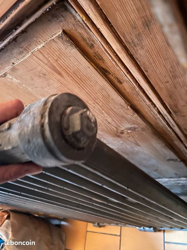Radiateur en fonte fin (image 3)