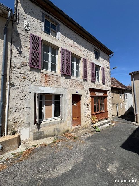 Maison 3 pièces 52 m² · à Montmorillon · 52 m² · 45 000 €