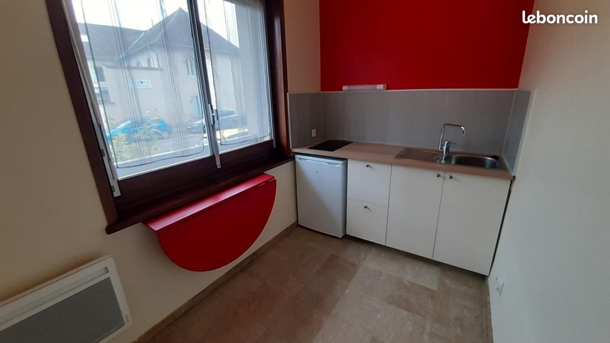 Appartement a louer lons-le-saunier - 1 pièce(s) - 38 m2 - Surfyn