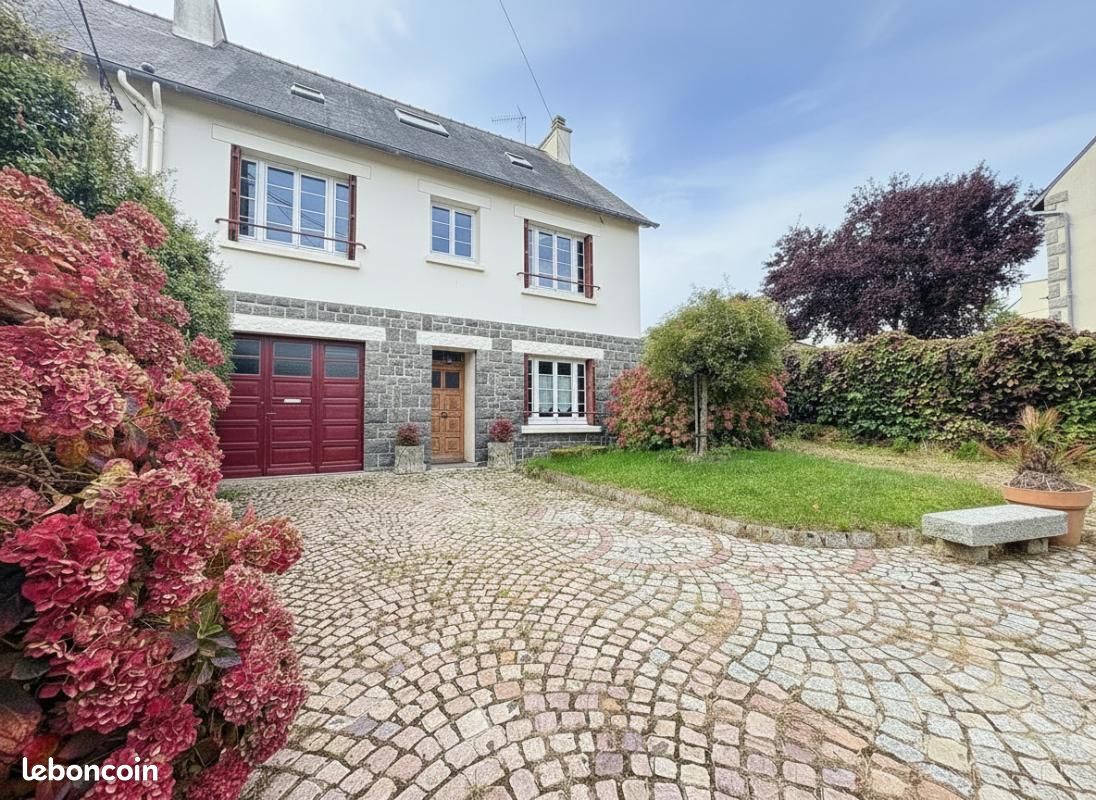Maison 5 pièces 142 m² · à Saint-Brieuc · 142 m² · 212 500 €