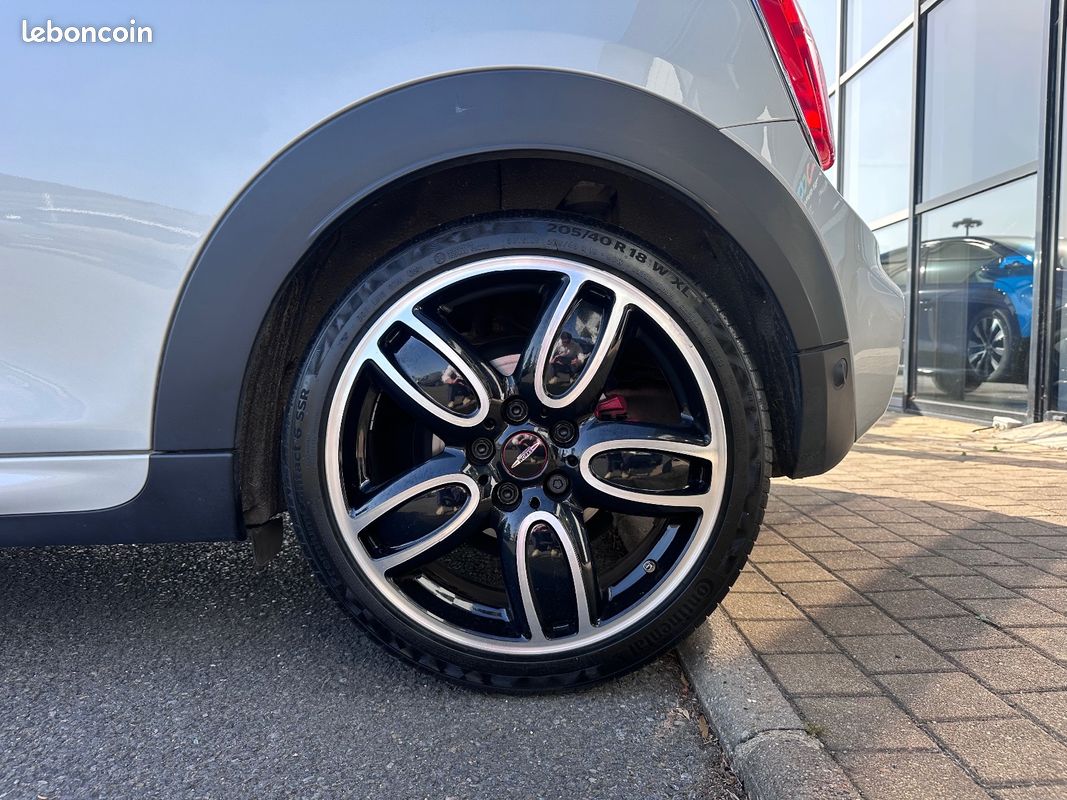 MINI HATCH 3 PORTES F56 LCI 231 ch John Cooper Works BVA8 Finition JCW Pro (image 26)