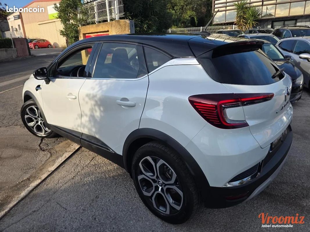 Renault Captur 1.6 E-TECH 145H 90 HYBRID FULL-HYBRID 1.2KWH INTENS BVA (image 11)