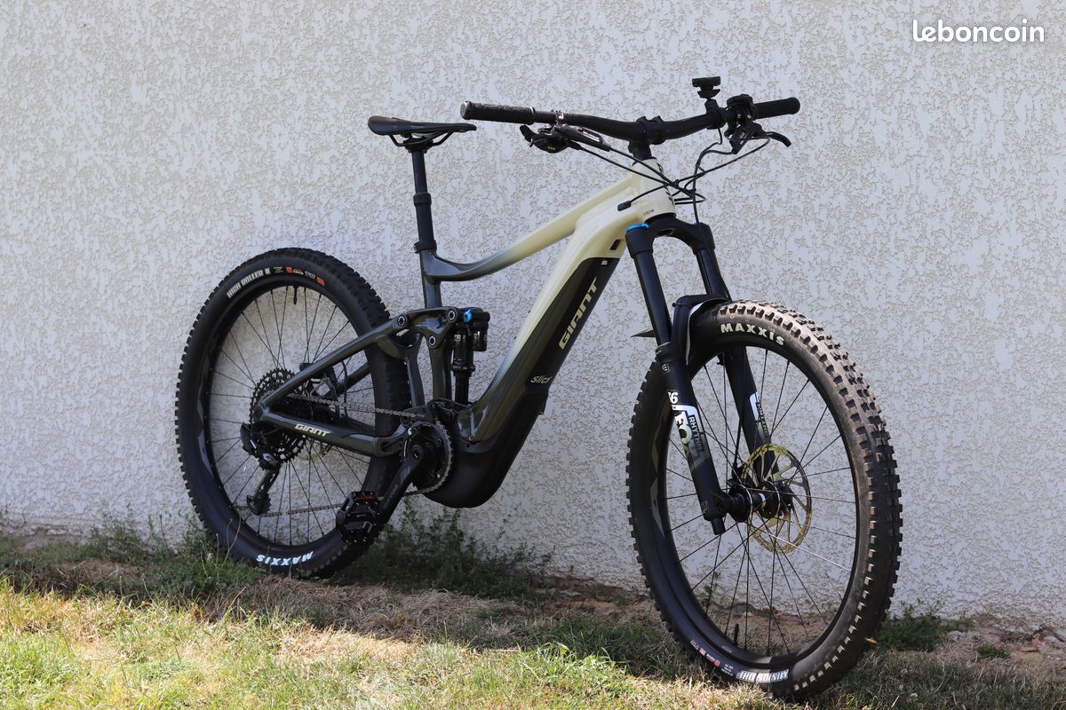 Vtt électrique Vttae Giant Reign 2021 Vtt Giant Reign Vtt 2020