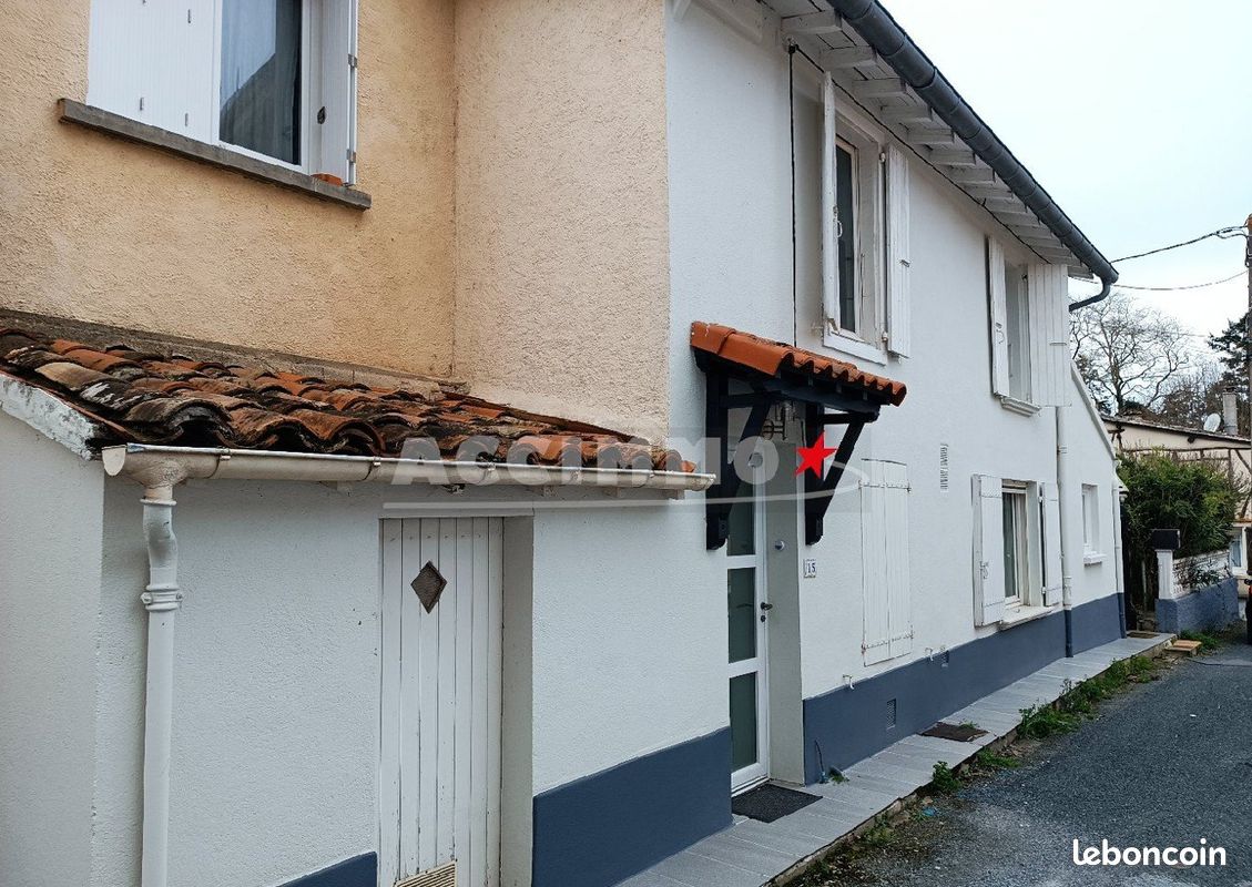 Maison 4 pièces 136 m² · à Guitalens-l'Albarède · 136 m² · 850 €/mois