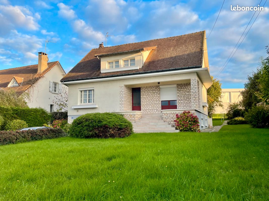 Maison 4 pièces 128 m² · à Vierzon · 128 m² · 155 000 €