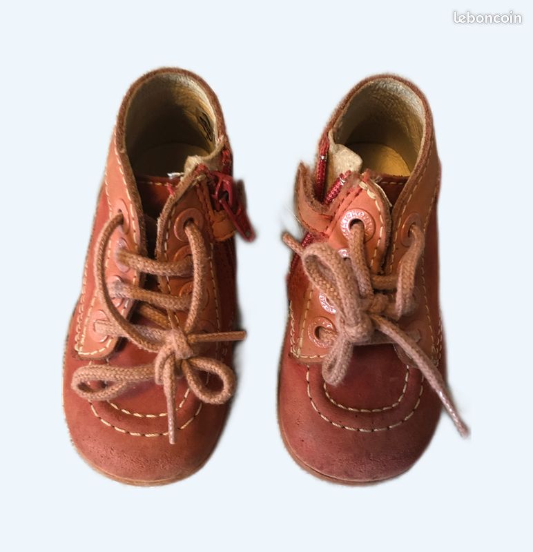 Kickers Chaussure Bebe Fille Taille 20 Boots Bottines Bebe Fille