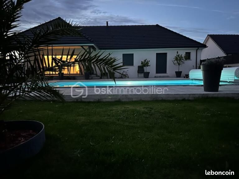 Maison 8 pièces 184 m² · à Morlaàs · 184 m² · 515 000 €