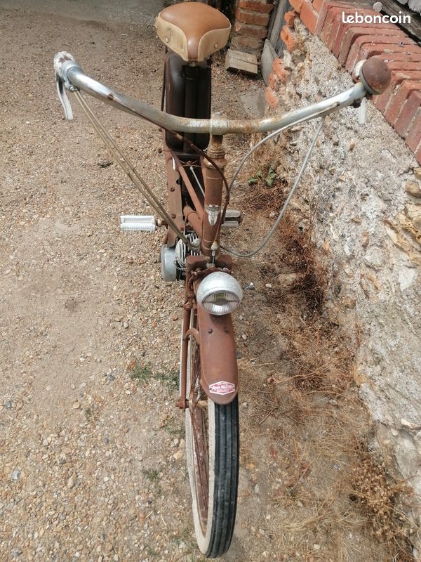 Mobylette motobecane AV3 1950 (image 2)