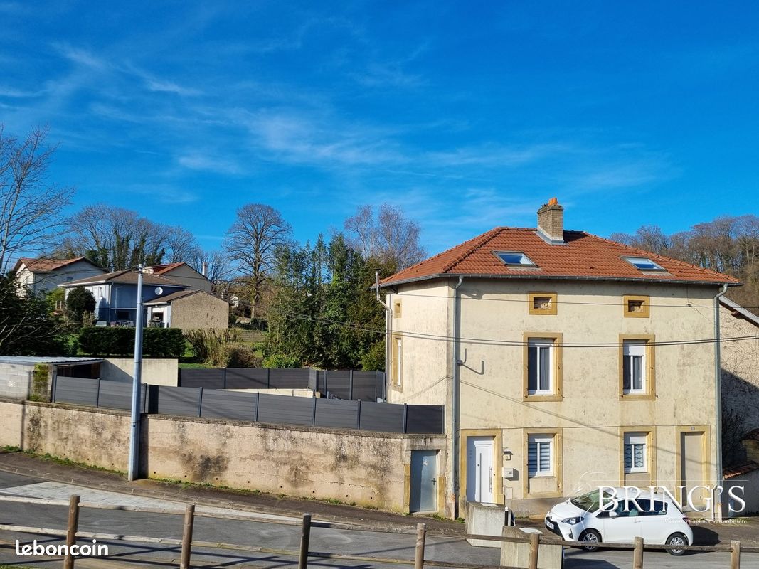 Maison 6 pièces 136 m² · à Val de Briey · 136 m² · 240 000 €
