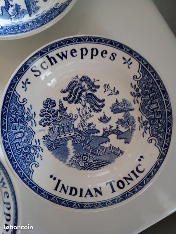 13 coupelles Schweppes indian tonic faience de GIEN an 1950 (image 3)