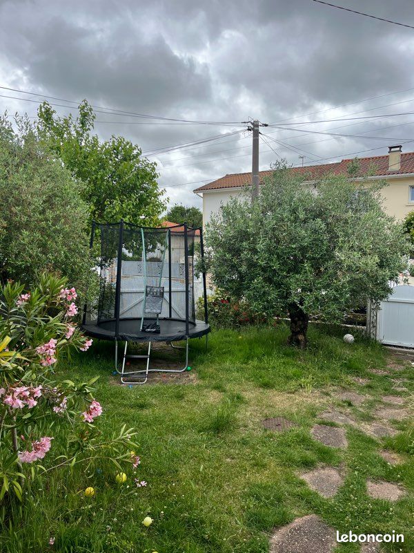 Maison 5 pièces 82 m² · à Saint-Georges-de-Didonne · 82 m² · 1 290 €