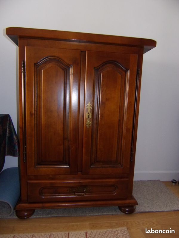 Commode en merisier massif tbe (image 1)