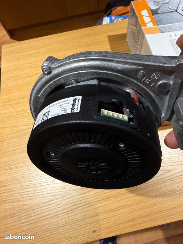 Ventilateur pour chaudière EBM NRG118/080 3612 031111 (image 2)
