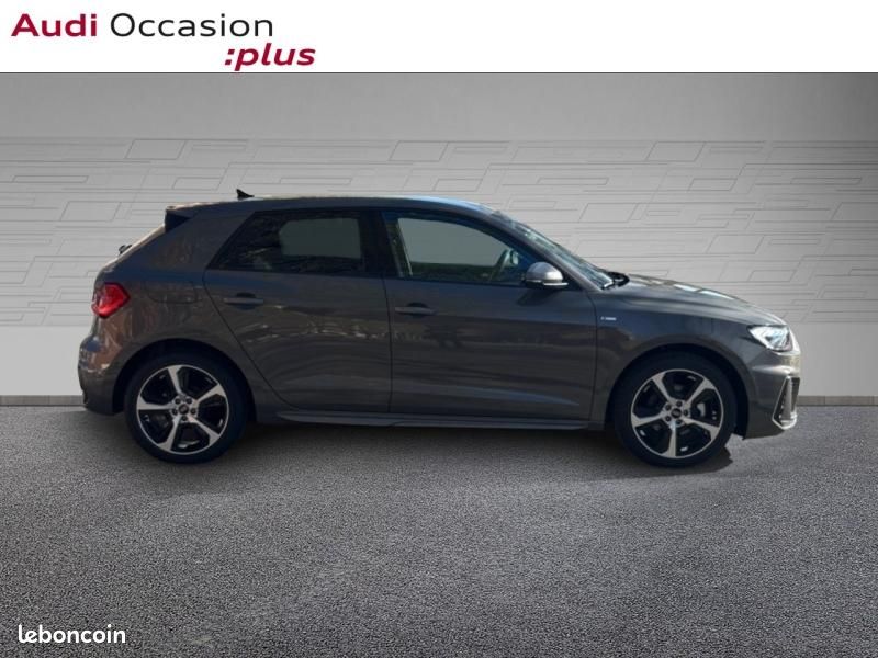 Audi A1 Sportback 30 TFSI 116ch S line S tronic 7 (image 5)