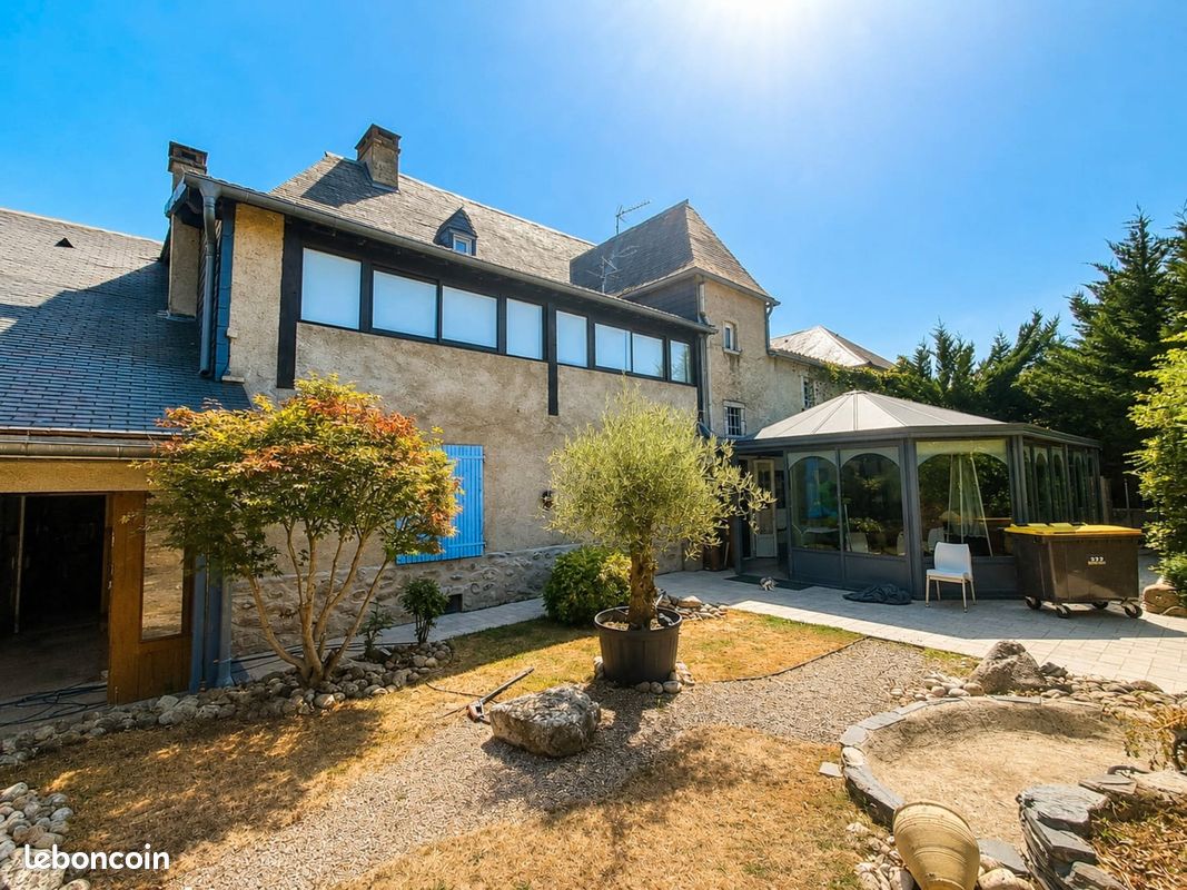 Maison 10 pièces 500 m² · à La Barthe-de-Neste · 500 m² · 650 000 €