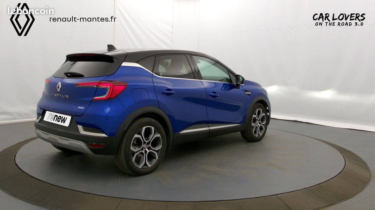 RENAULT Captur E-Tech 145 - 21 Intens (image 32)