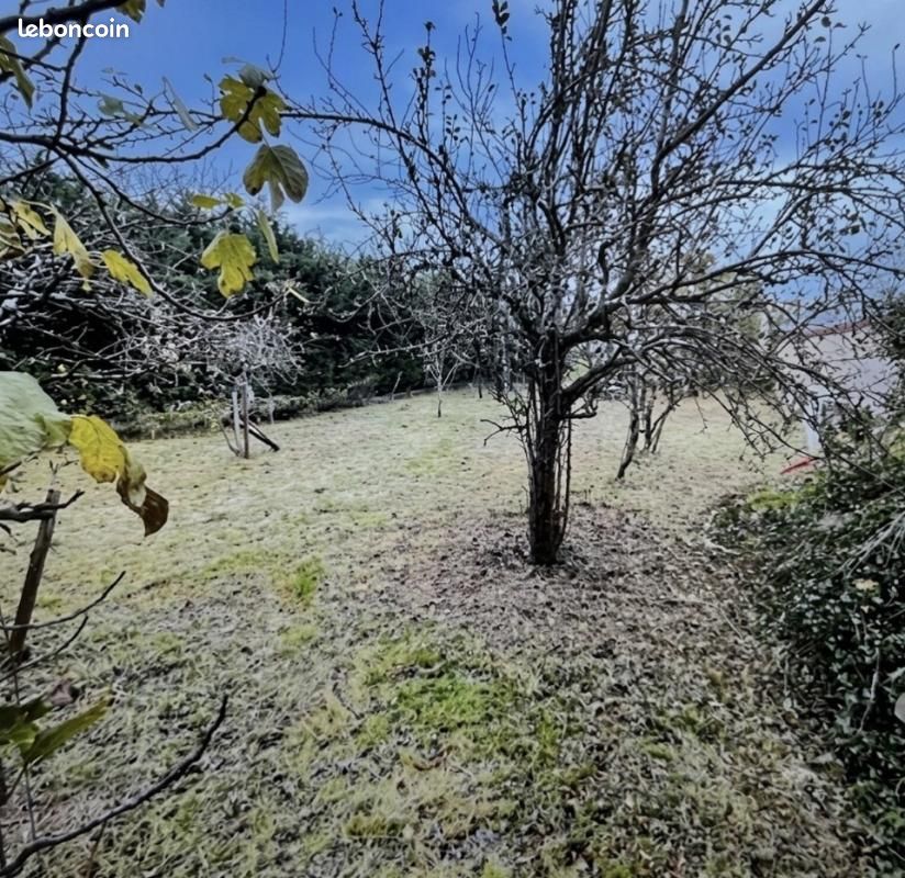 Terrain 620 m² · à Marquefave · 50 000 €