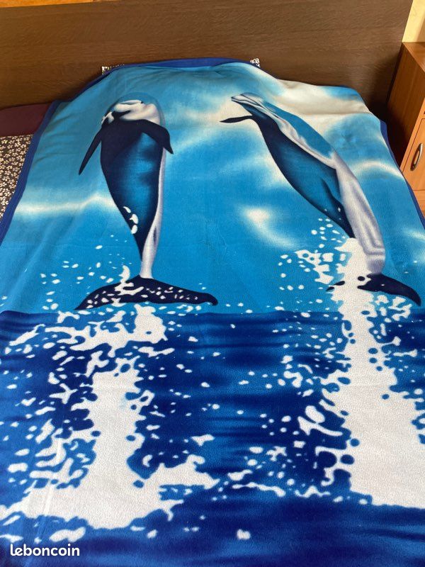 Tissu Coton Matelassé Imprimé Dauphins Bleu Marine - 1 Yard (environ 0,91m) - Neuf Pour Couture Masques