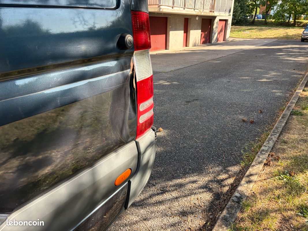 MERCEDES SPRINTER 219 CDI V6 190ch, 7G-TRONIC, L2H2, 80 000 km (image 9)