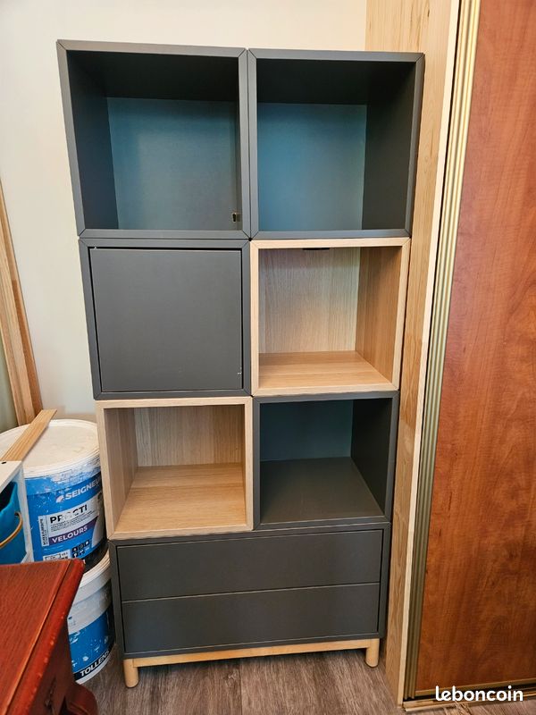 Meuble avec cubes tiroirs et éclairage (image 1)