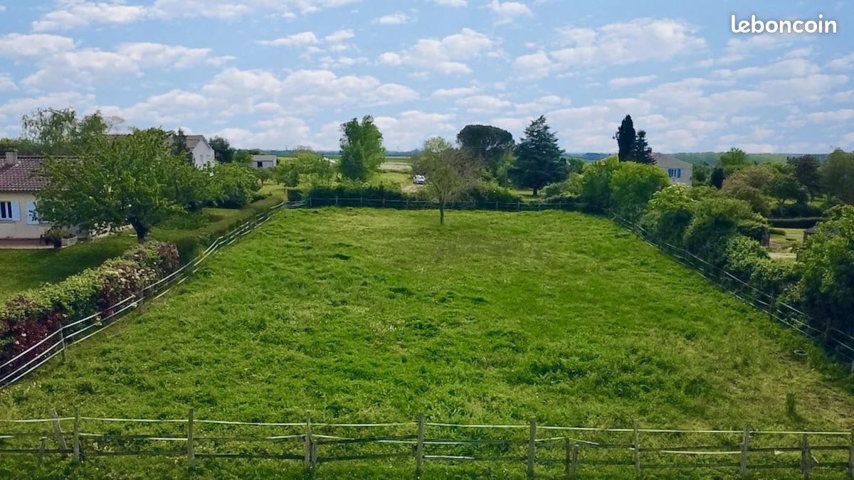 Terrain 1531 m² · à Coulon · 1 531 m² · 54 000 €